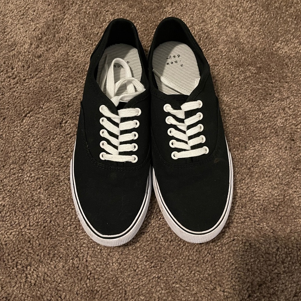Keds worn once size 7